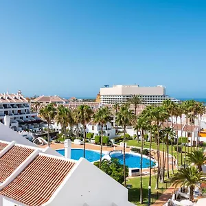 https://665-parque-santiago-2-apartmentsea-frontwif-and-pool.tenerifehoteles.net