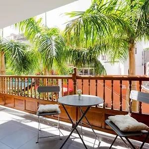 https://apartment-los-cristianos-center-iii.in-canary-islands.com